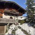 Apartment Grosse Schoene Mansardenwohnung Mit 2 Balkonen