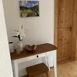 Apartment Grosse Schoene Mansardenwohnung Mit 2 Balkonen *