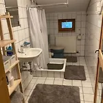 Grosse Schoene Mansardenwohnung Mit 2 Balkonen *