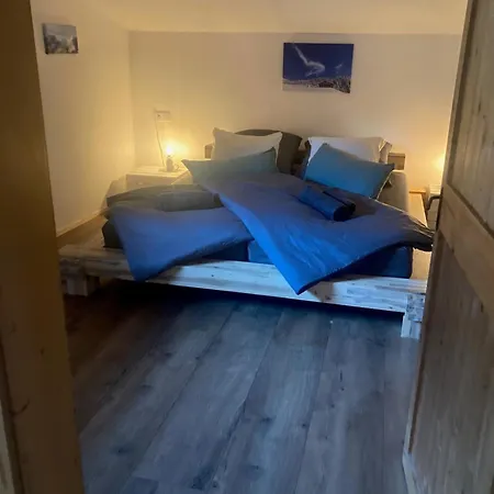 Apartament Grosse Schoene Mansardenwohnung Mit 2 Balkonen Lofer