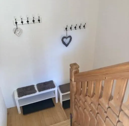 דירה Grosse Schoene Mansardenwohnung Mit 2 Balkonen